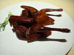 古法烧乳鸽-惠食佳(滨江大公馆店)