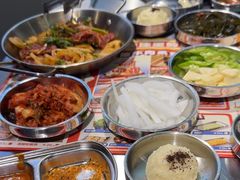-哈哈碳都·牛肋条无限自助烤肉(宝龙店)