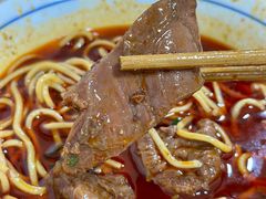 -易毛特色牛肉面(解放碑步行街店)