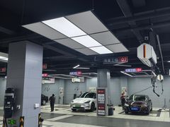 -哈贝卡汽车服务连锁(硕士路店)