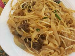 干炒牛河-芳姨广东砂锅粥(张庄路店)