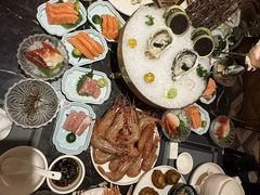 -半岛翡丽海鲜自助餐厅(观风亭店)