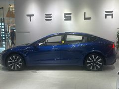 -TESLA 特斯拉(北京颐堤港体验店)