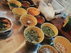 -丽丽三鲜螺蛳粉(田林路店)