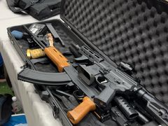 -兵魂·室内真人CS枪战俱乐部·团建·军事轰趴馆