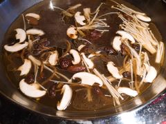 -谭鸭血老火锅(万象九宜城店)