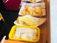 响铃卷-烹然四季椰子鸡火锅(团结湖总店)