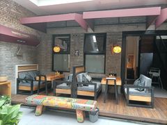 -苹果树下艺术餐厅(宋庄店)