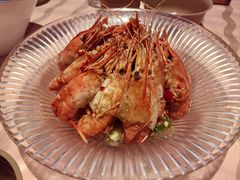 -肥肥虾庄·金牌油焖大虾(汉街SKP店)