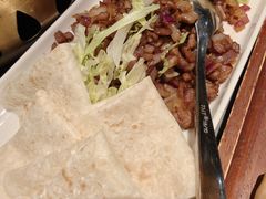 薄饼羊肉卷（活动单品-耶里夏丽·丝路新疆菜·清真食品(徐汇南丹东路臻选店)