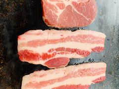 大满足刀刀爽五花肉-秋木烤肉·韩国牛肉名家(高新旗舰店)