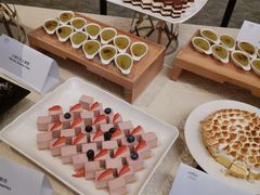 -BLU 全日制餐厅(上海安曼纳卓悦酒店)