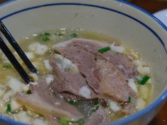 普通羊肉泡馍-老兰家传统烧烤炒菜泡馍(小南门店)
