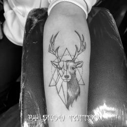 -SNOW TATTOO STUDIO