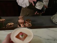 -LONG BAR 廊吧(外滩华尔道夫酒店)