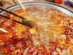 -旧街市鲜货老火锅(大光路店)