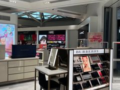 -日上免税店(三径路t3店)
