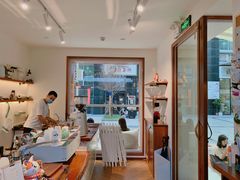 -Line 咖啡(石厦花园店)