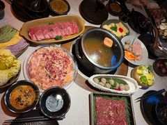 -芸山季·云南山珍菌火锅(人民广场来福士店)