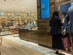 -VENCHI 闻绮(北京国贸商城店)