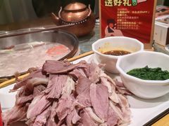 -娜仁图雅蒙古美食村(33小镇店)