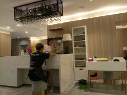 点击看大图 -CE·专业蛋白•羽毛接发·潮色烫染品牌店