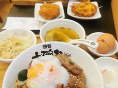 -熊吞·大碗丼烧肉饭(清江浦区万达店)