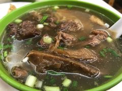 -雄兴泰咖啡室