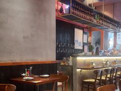 -8PINTS八品脱·日料·烧鸟·精酿小酒馆(莘庄店)