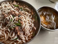 -正宗杨记普洱酸醋米线(总店)