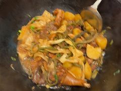 -老关东铁锅炖(上游街店)