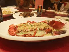 -鸿一饭店(隐秀路店)