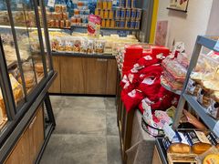 -皇冠幸福里动物奶油生日蛋糕(马祖路店)