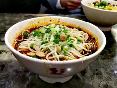 重庆小面-秦云老太婆摊摊面(较场口店)