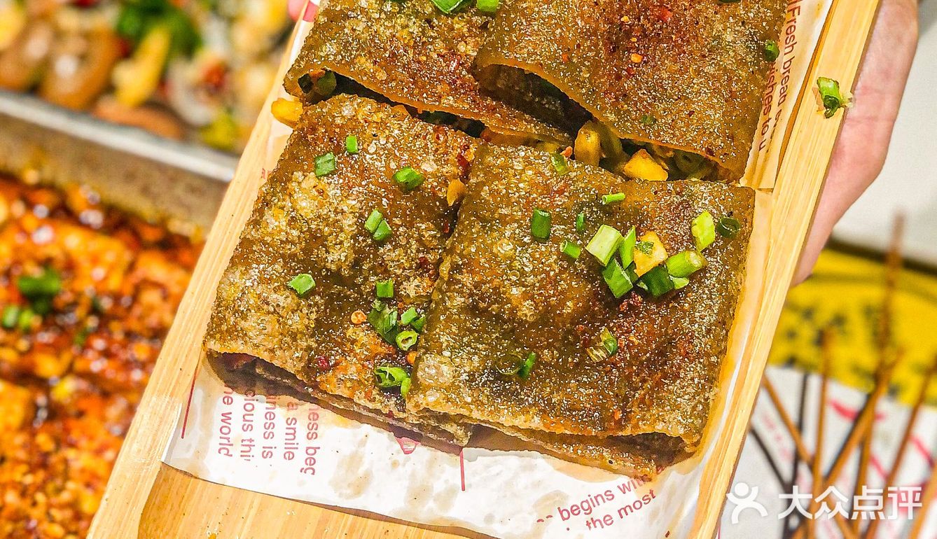报‼️这里有潮汕砂锅粥，还有地道的烤串