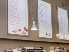 -塞拉瓦莱名品奥特莱斯