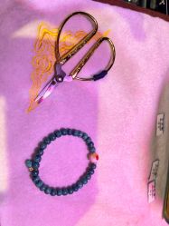 -灵彩珠宝(朗香街店)