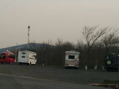 -汤山温泉房车营地 茶温泉