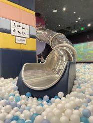-MELAND CLUB亲子乐园·派对·餐厅(北京芳圆里ID MALL店)