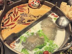 -三出山火锅(南京万象天地店)