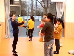 -小门牙好性格托育(北外滩中心)