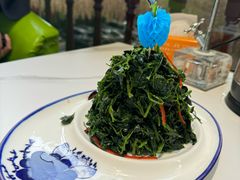 -三江源美食城