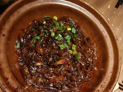 -有红鸡毛店·川菜(建设路店)