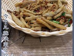 -江城燕子大排档(江汉路步行街店)