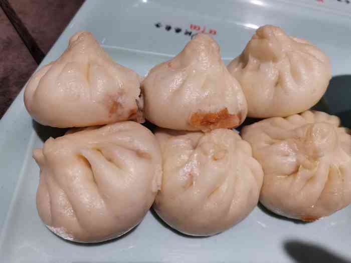 阿泰包子(怀柔雁栖大街店)-"来慕田峪长城旅游,住在了附近,选了阿泰包