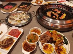 -黑金·寻焰自助百汇·烤肉·火锅(中街店)