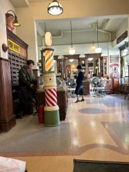 -IMUSE BARBER SHOP