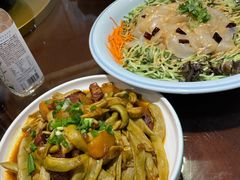 -那家老院子东北菜·饺子·小鸡炖蘑菇(艳华街店)
