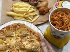 -必胜客(WOW中心城店)