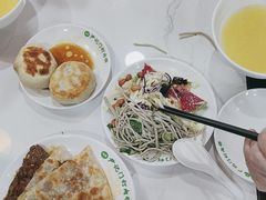 -尹记门钉肉饼(丰台站店)